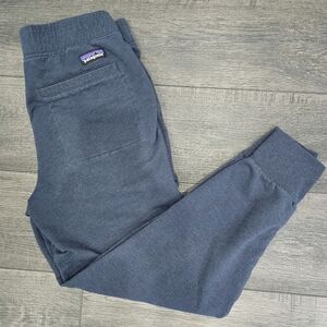 Men's Men's Patagonia Joggers. Size Medium